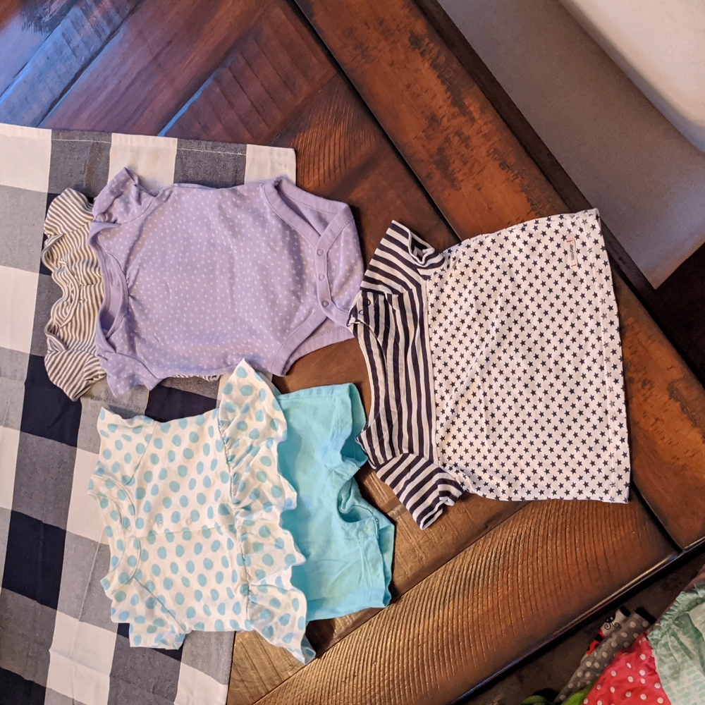 Baby Gap, 4 items, all 6-12 months